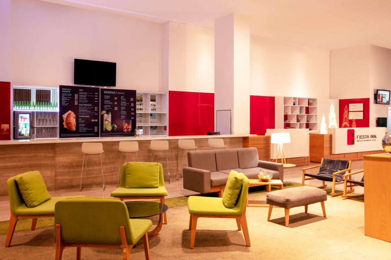 Fiesta Inn Morelia Altozano Экстерьер фото